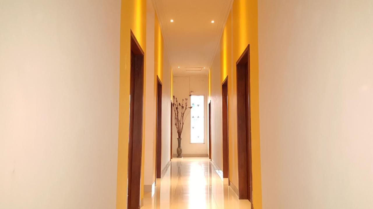 Sunrise Hotel Jogja Kejayan Exteriör bild