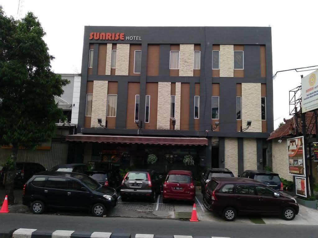 Sunrise Hotel Jogja Kejayan Exteriör bild